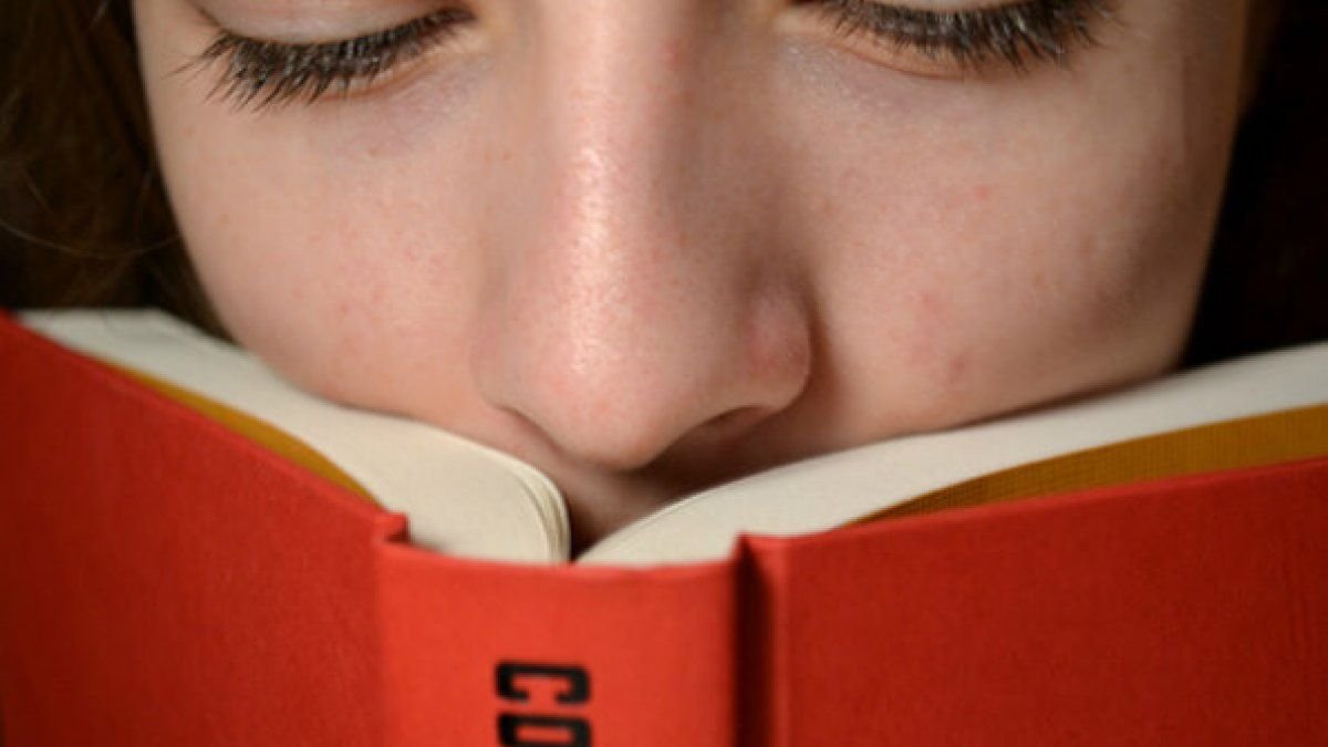 Objevte jednoduchou a efektivní strategii zvanou metoda 2-7-30, která zlepší vstřebávání informací a posílí kognitivní schopnosti