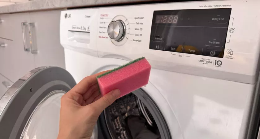 Proč zkušené hospodyňky dávají při praní do bubnu pračky houbičku? Zjistila jsem to a teď to dělám také vždy