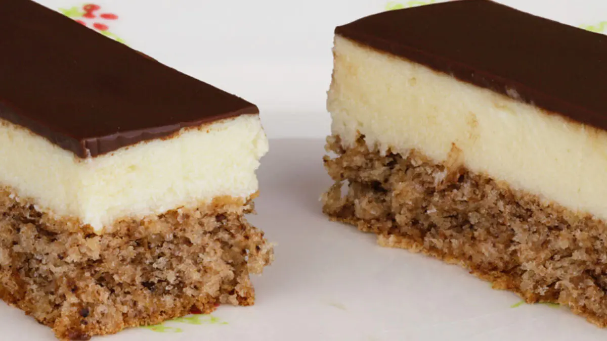 Nanukové řezy: retro poklad s ořechy a kávovým nádechem