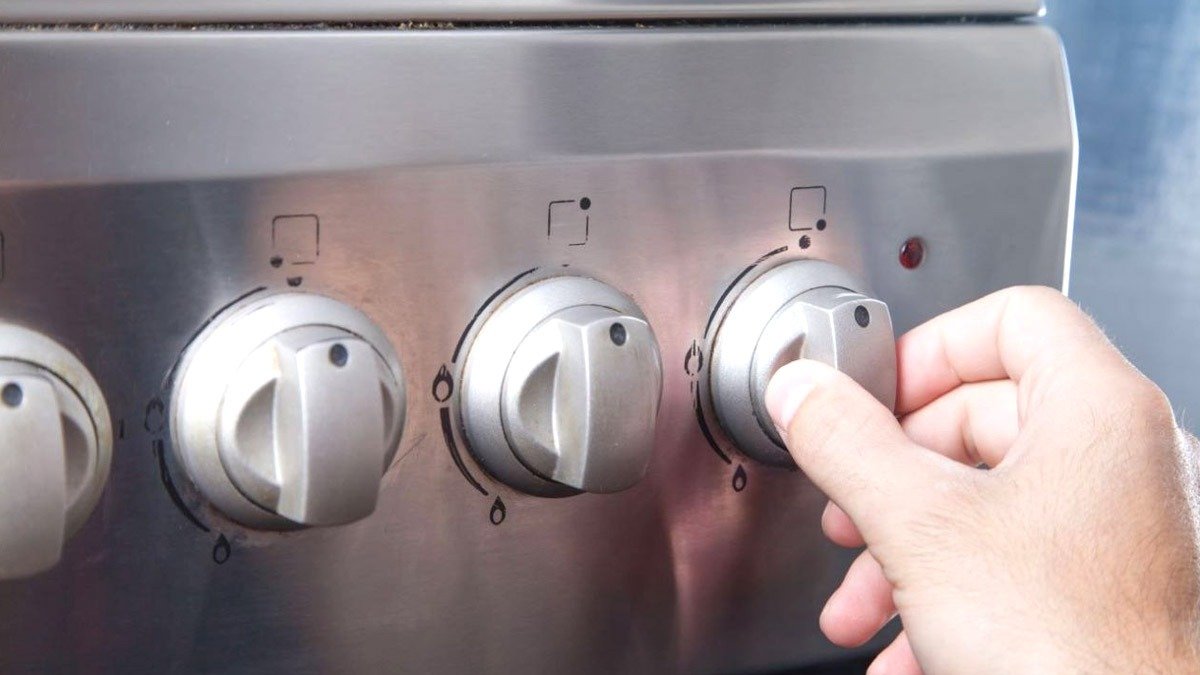 Proč se indukční varná deska stala „padouchem“ moderních kuchyní?