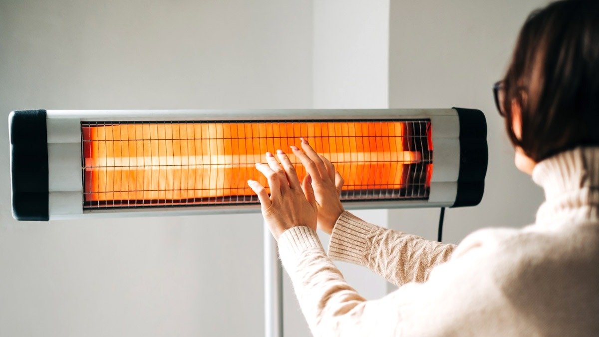 Nastavit topení na 26 stupňů je příliš naivní! Expert odhaluje „zlaté nastavení“ pro úsporu energie. Při špatném směru proudění zůstává teplo u stropu