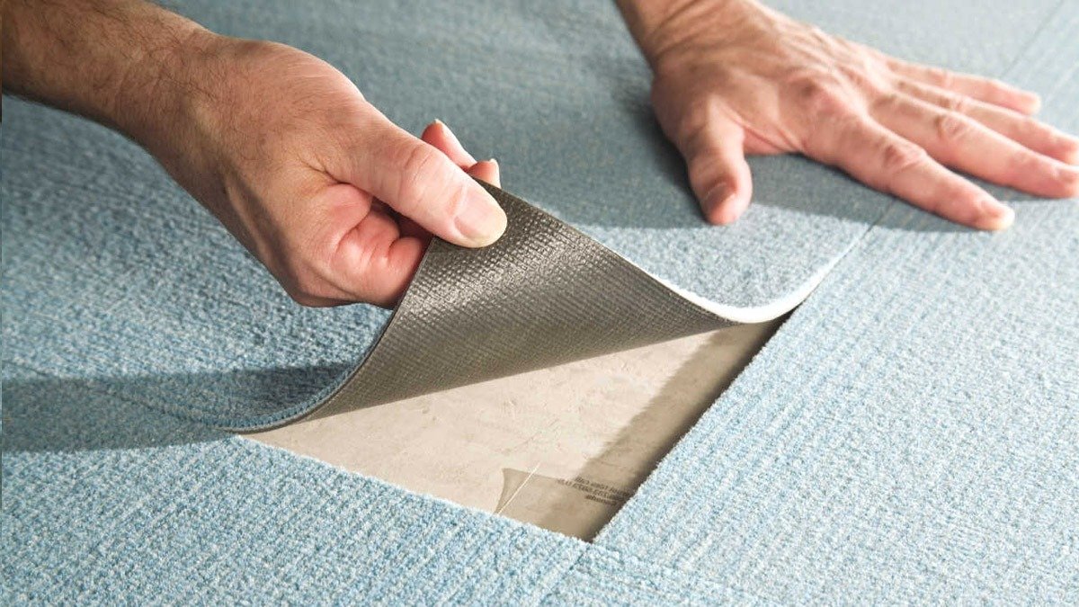 Laminate je už minulost: levná náhrada za prkna – pokládá se v jedné vrstvě a podlaha hřeje