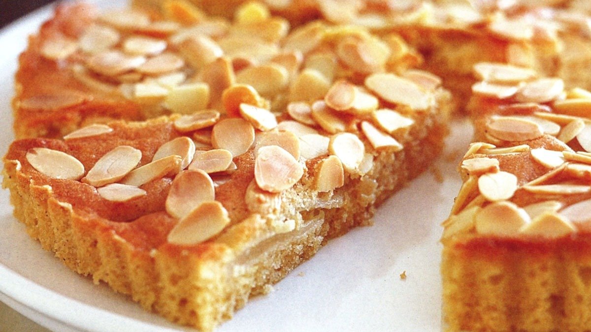 Italský mandlový koláč bez mouky, ale s velkým množstvím citronu