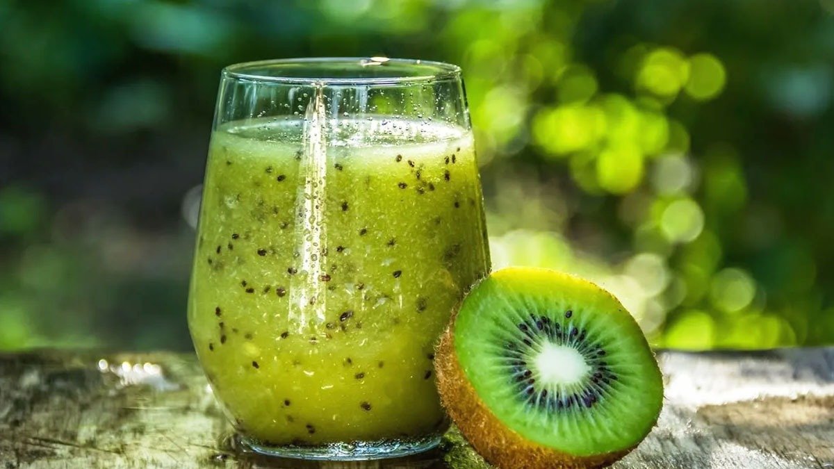 Nebudete tomu věřit, ale tohle kiwi dělá s naším tělem