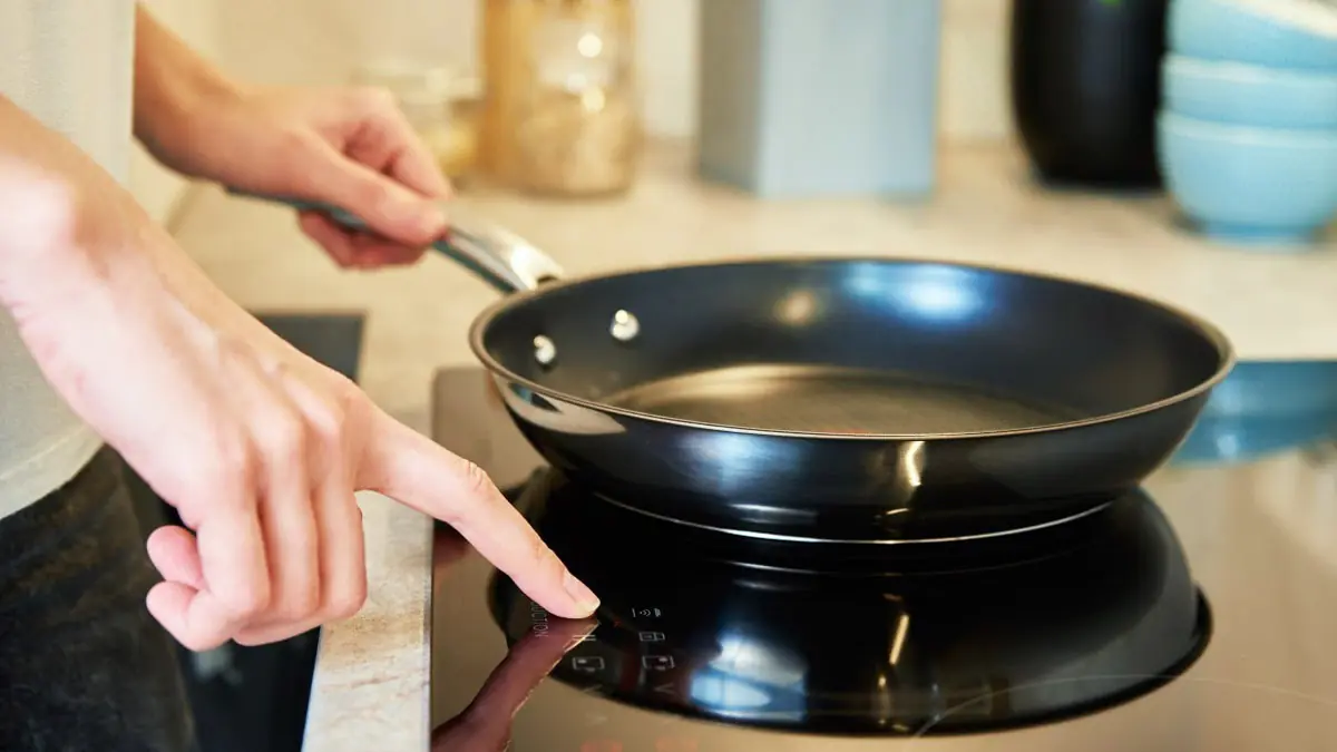 Tajemství teflonových pánví, které vydrží roky, odhaleno