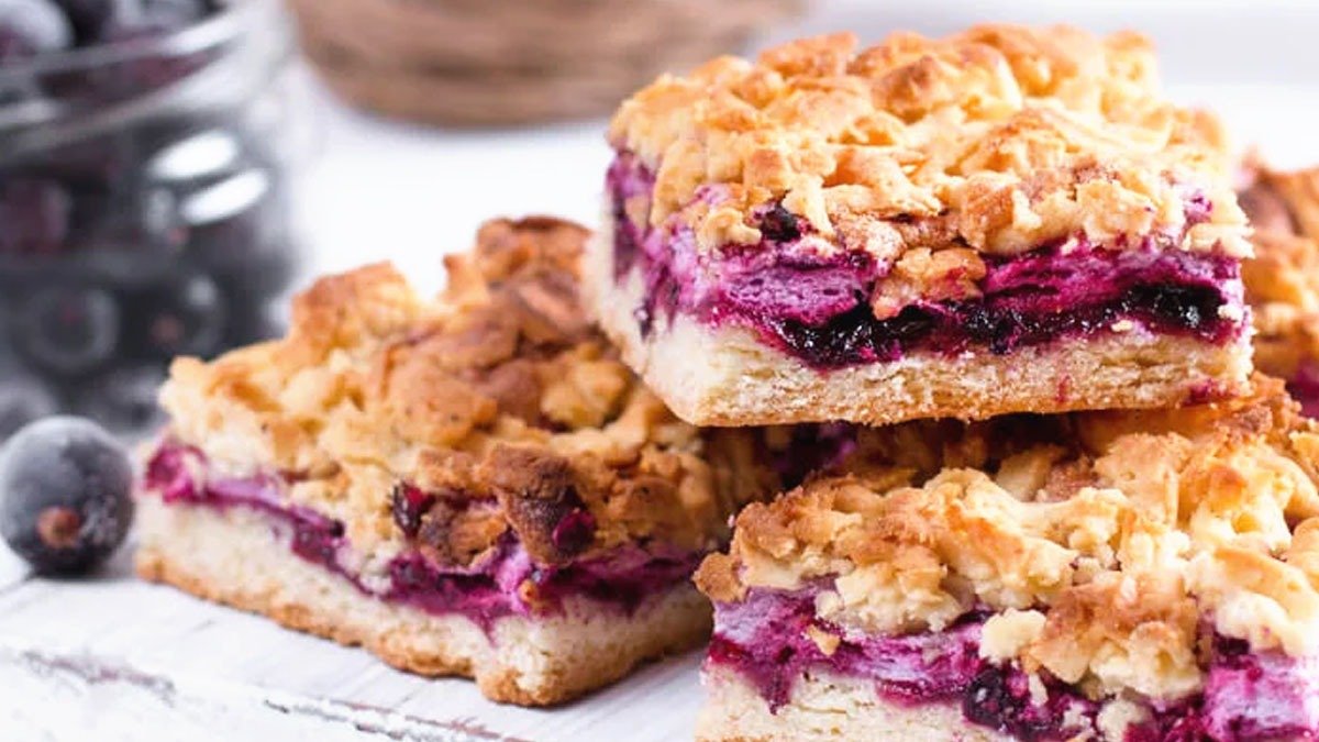 Rychlý drobenkový koláč ke kávě: lepší než jakýkoli kupovaný dezert