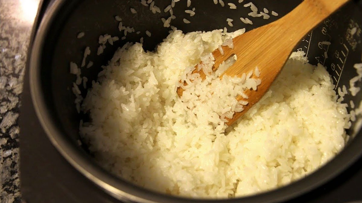 Měli bychom rýži mýt, nebo ne Jaký postup je nejlepší