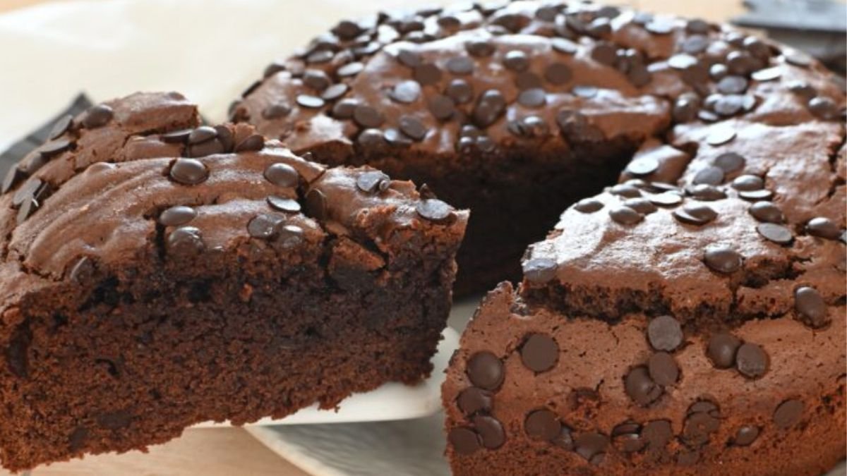 Za 10 minut jsem připravila úžasný dort bez mouky, bez oleje a bez cukru