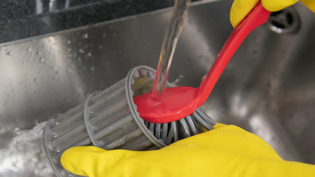 Věděli jste, že tuhle část v myčce musíte čistit? 2 Věděli jste, že tuhle část v myčce musíte čistit?