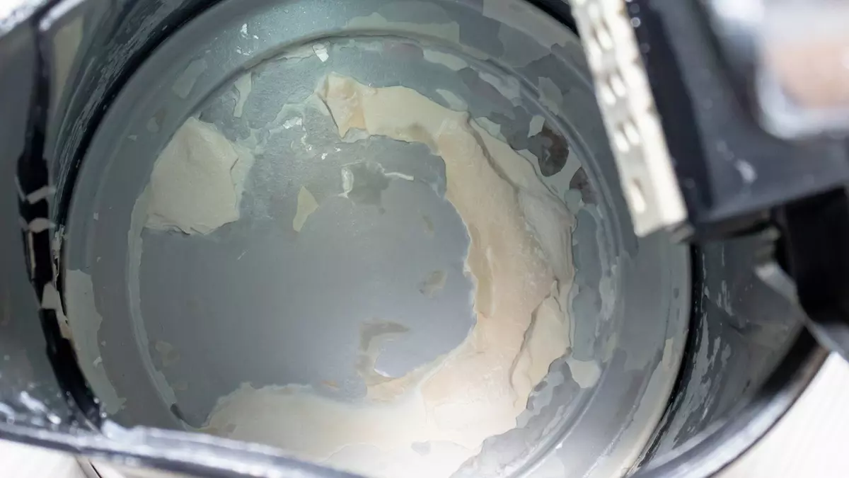 Jak se zbavit vodního kamene bez octa: z konvice se uvolní sám za pár minut 10 Jak se zbavit vodního kamene bez octa z konvice se uvolní sám za pár minut