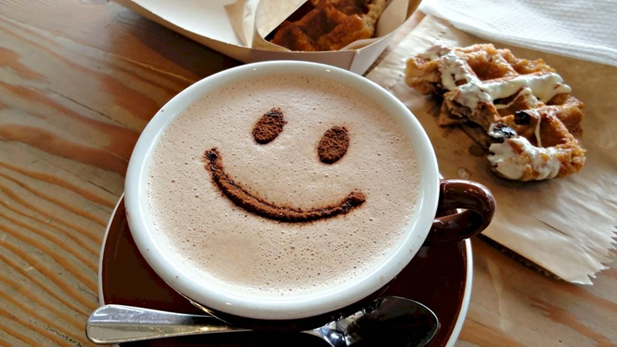 Náš každodenní ranní šálek kávy. Odbornice: „Ideální je vypít sklenici vody ještě před kávou“ 5 Náš každodenní ranní šálek kávy. Odbornice „Ideální je vypít sklenici vody ještě před kávou“