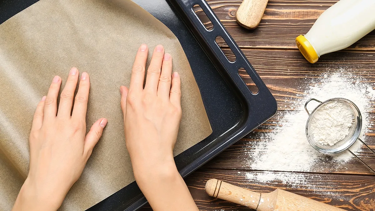 Téměř všichni používají pečicí papír špatně Ukážeme vám, jak to dělat správně