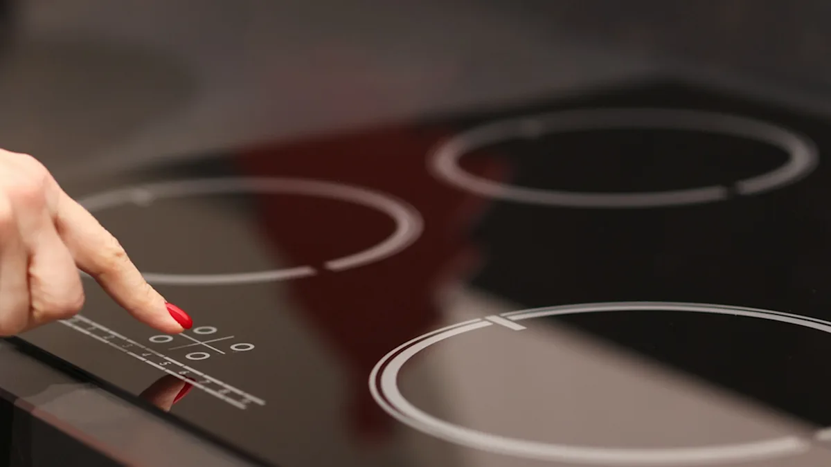 V roce 2026 indukční desky postupně mizí… Tento nový dekorativní a ultrapraktický systém je všude nahrazuje 17 V roce 2026 indukční desky postupně mizí… Tento nový dekorativní a ultrapraktický systém je všude nahrazuje